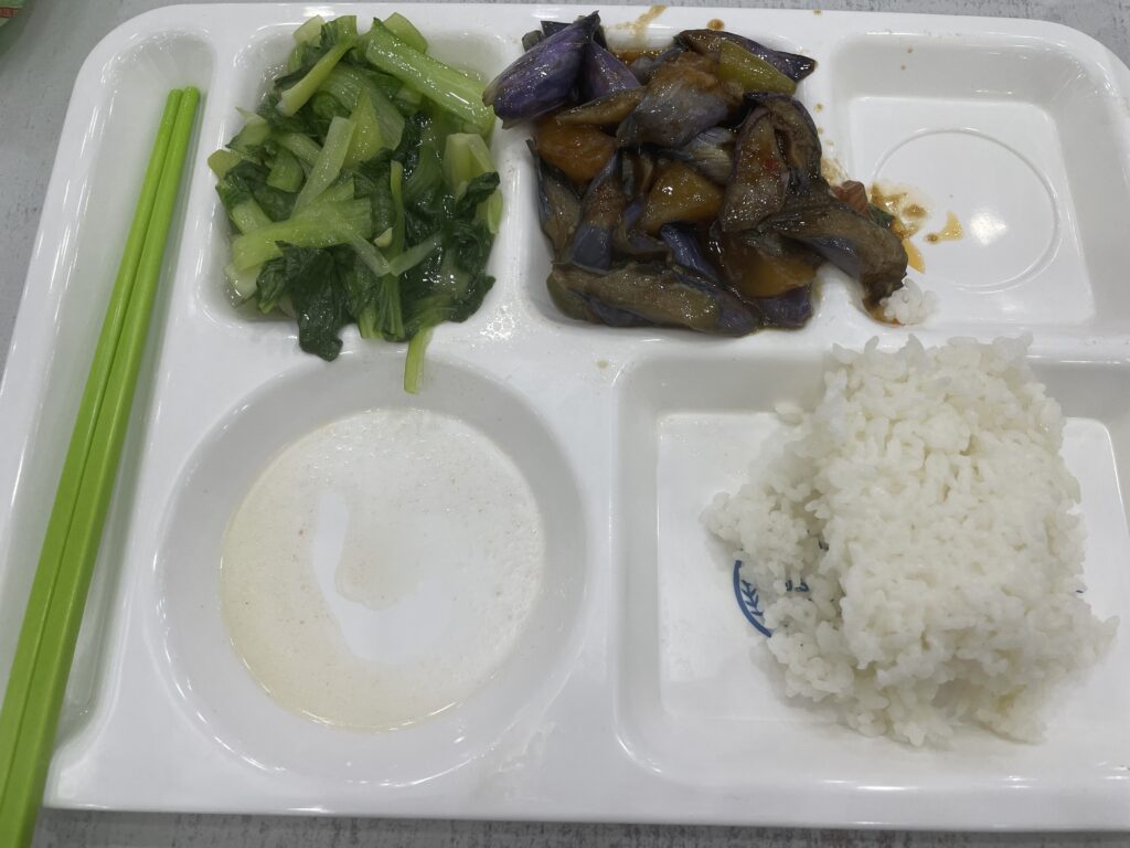 これは1階でのご飯